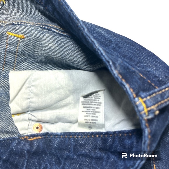 American Eagle Distressed Denim Shorts - Picture 5 of 6